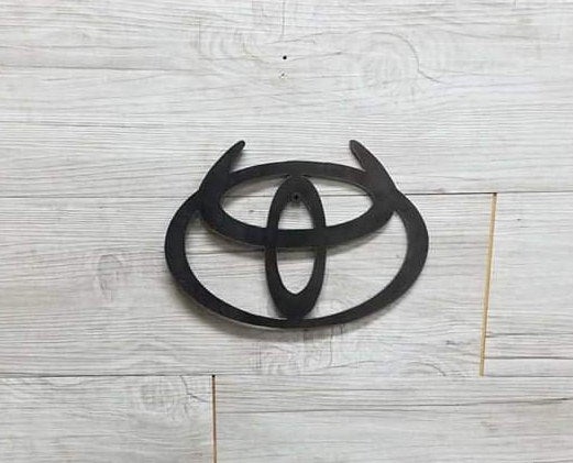 Toyota symbol with horns